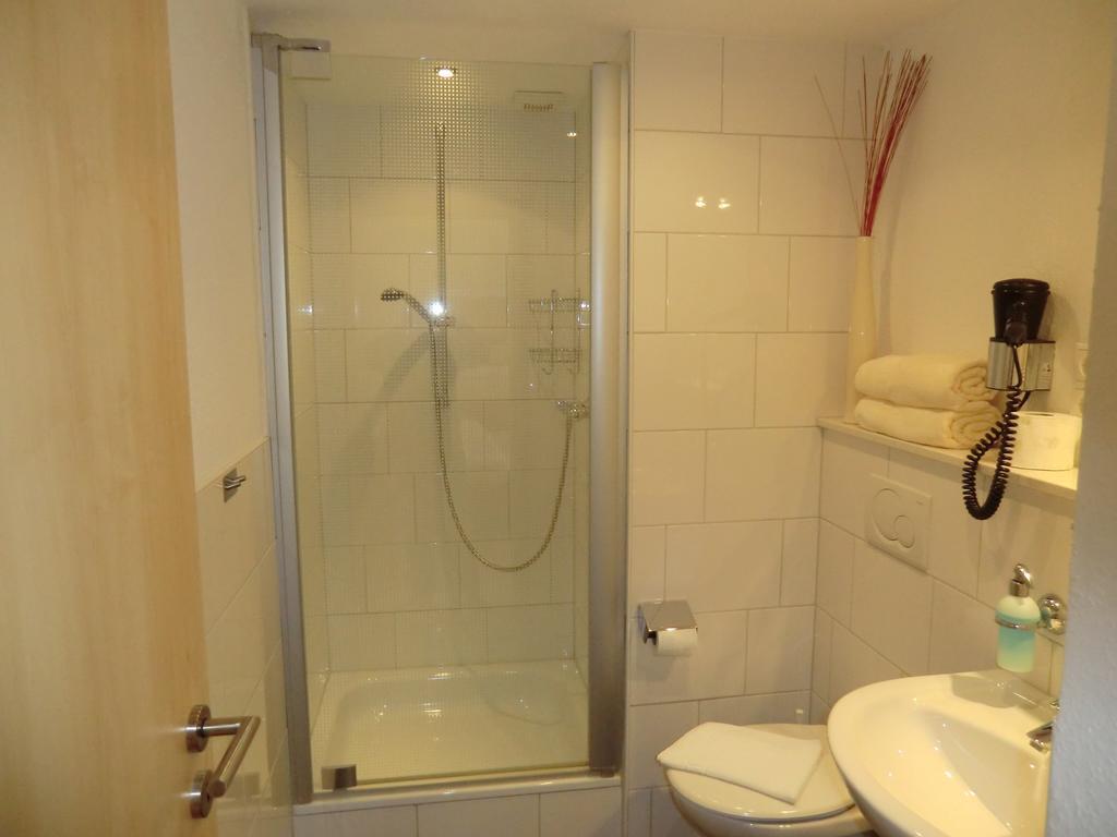Hotel Garni Julia Linnich Quarto foto